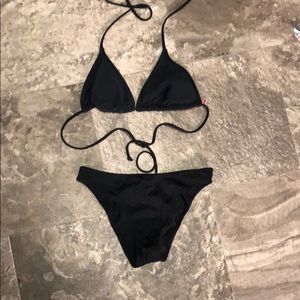 Black bikini
